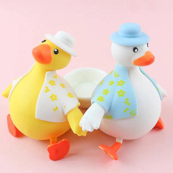 Donald Duck Squishy - Image 2