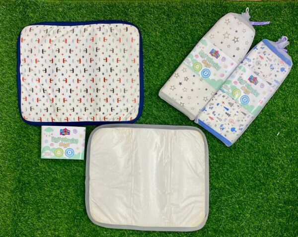 02 Pcs Baby Changing Sheet (Different Sizes) - Image 4