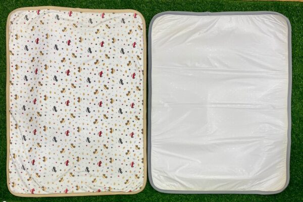 02 Pcs Baby Changing Sheet (Different Sizes) - Image 2