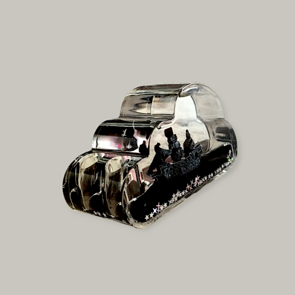 Unsinkable Floating Ship Car / Desk Accessory with Pen Stand - Image 5